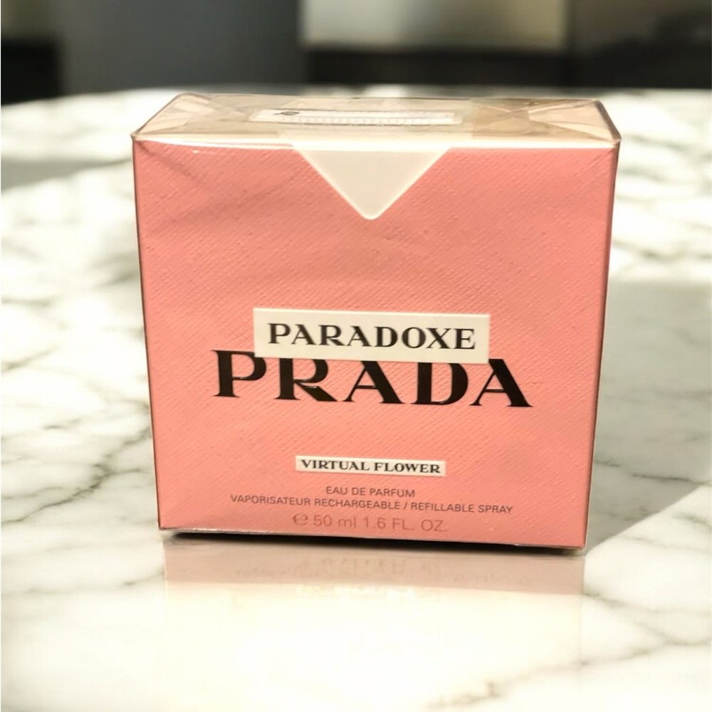 Prada Paradoxe Virtual‎ Flower